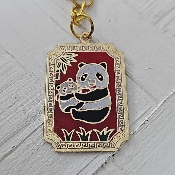 Lot of Four Vintage Keychains Three Panda's and One Cat - Picture 6 of 7